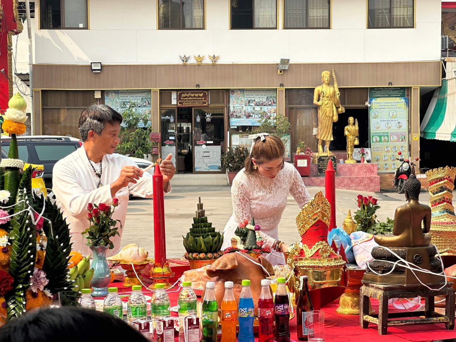 บทอธิษฐานถวายเทียนเปิดทางสว่างให้ชีวิต
